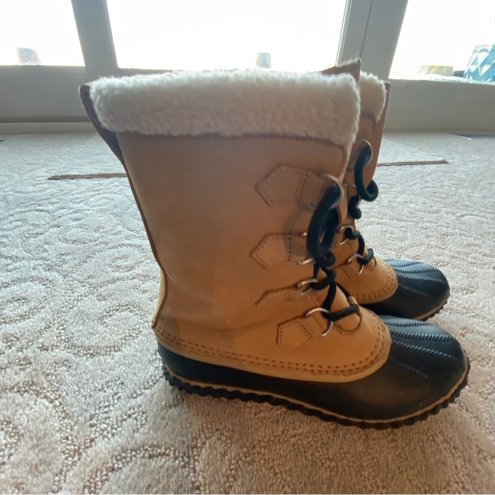 Womens Sorel Waterproof Slim Caribou Duck Rain Winter Boots Tan 9